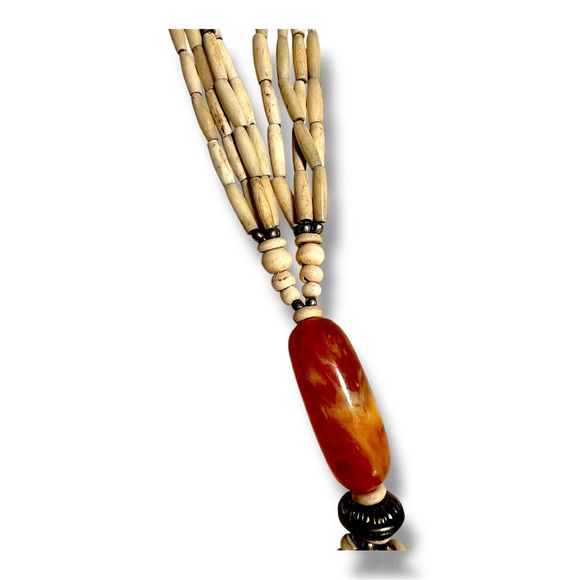 VINTAGE Carved Beaded Necklace in Orange Quartz 15” - Picture 13 of 16